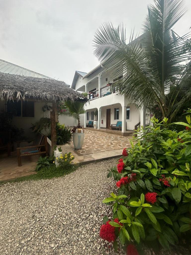 Villa Vanilla à Nungwi Extérieur photo